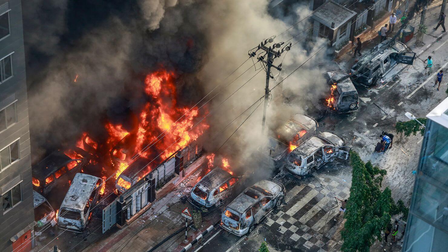 Bangladesh: Mass Violent Protests Over Government Job Quotas Rock Bangladesh